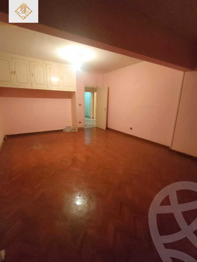 https://aqarmap.com.eg/ar/listing/6033677-for-sale-cairo-dokki-manteqt-nadi-el-syd