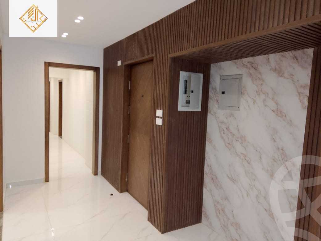 https://aqarmap.com.eg/ar/listing/6042491-for-sale-cairo-dokki-mohey-el-din-abo-el-ezz