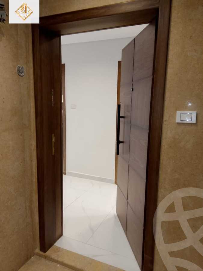 https://aqarmap.com.eg/ar/listing/6042491-for-sale-cairo-dokki-mohey-el-din-abo-el-ezz