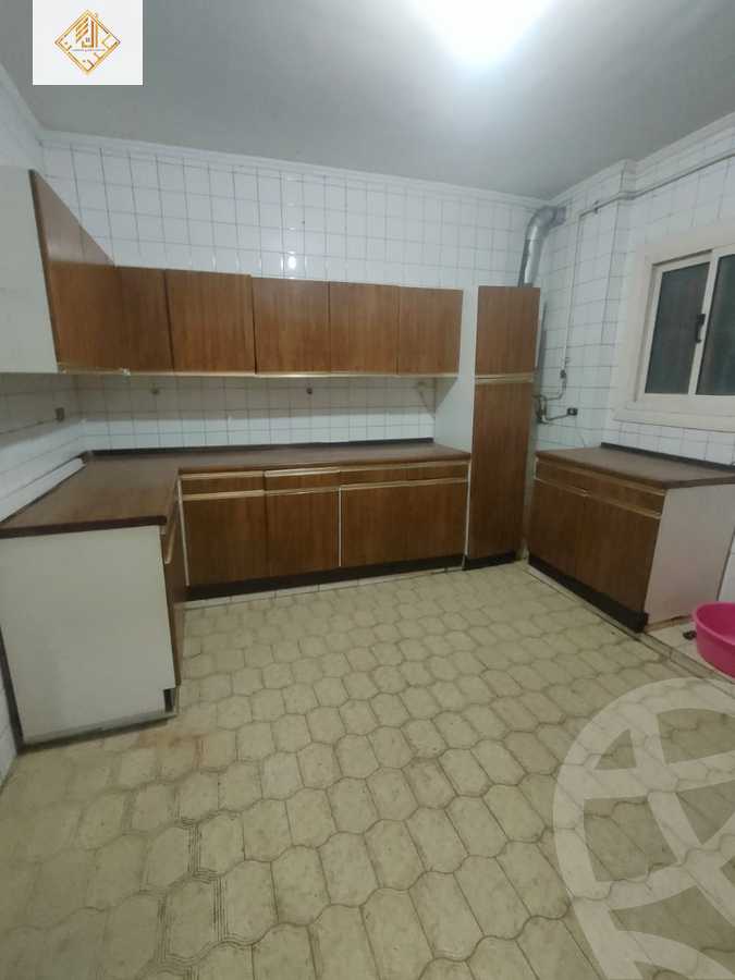 https://aqarmap.com.eg/en/listing/6042824-for-sale-cairo-el-mohandesen-abd-el-moneam-riad-st