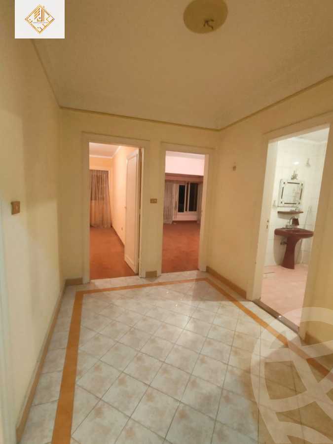 https://aqarmap.com.eg/en/listing/6042824-for-sale-cairo-el-mohandesen-abd-el-moneam-riad-st