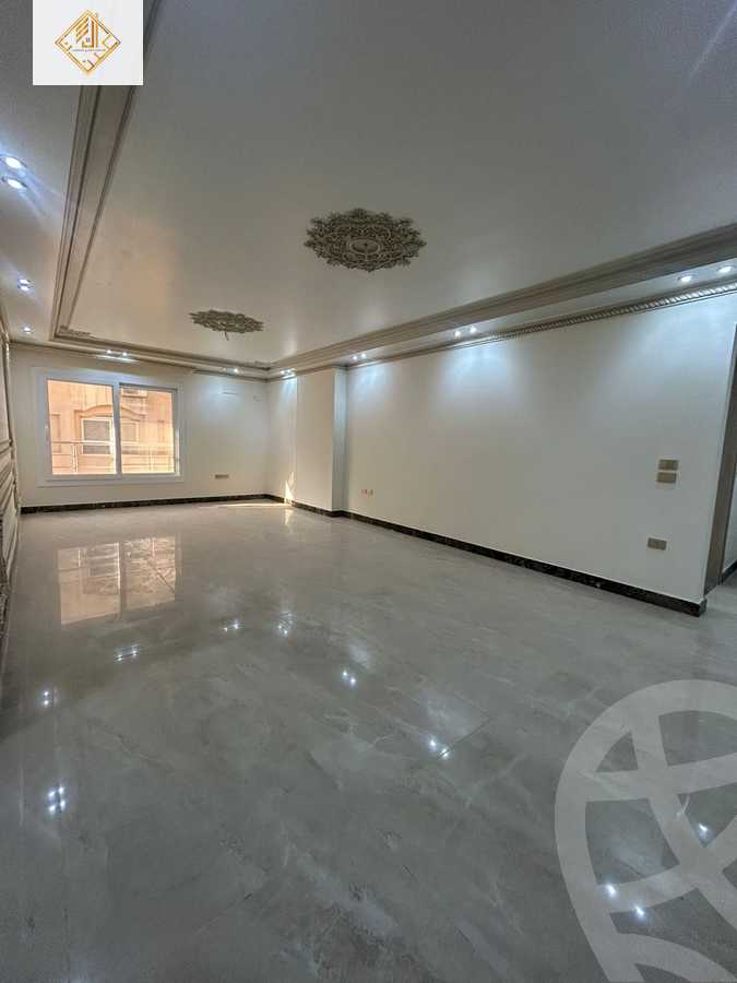 https://aqarmap.com.eg/ar/listing/6042868-for-sale-cairo-dokki-mohey-el-din-abo-el-ezz