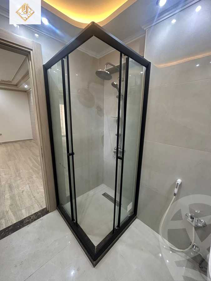https://aqarmap.com.eg/ar/listing/6042868-for-sale-cairo-dokki-mohey-el-din-abo-el-ezz