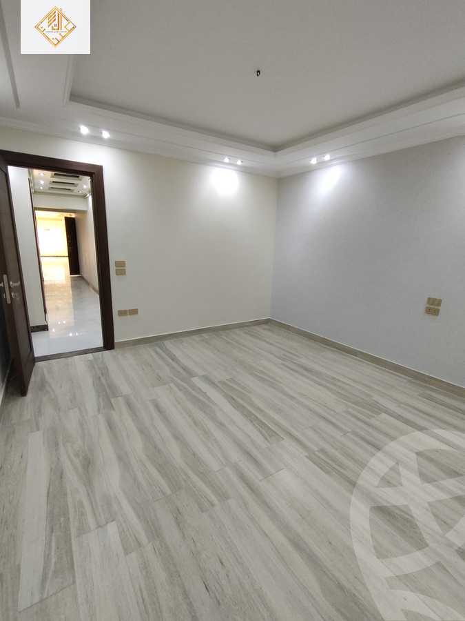 https://aqarmap.com.eg/en/listing/6042976-for-sale-cairo-dokki-mohey-el-din-abo-el-ezz