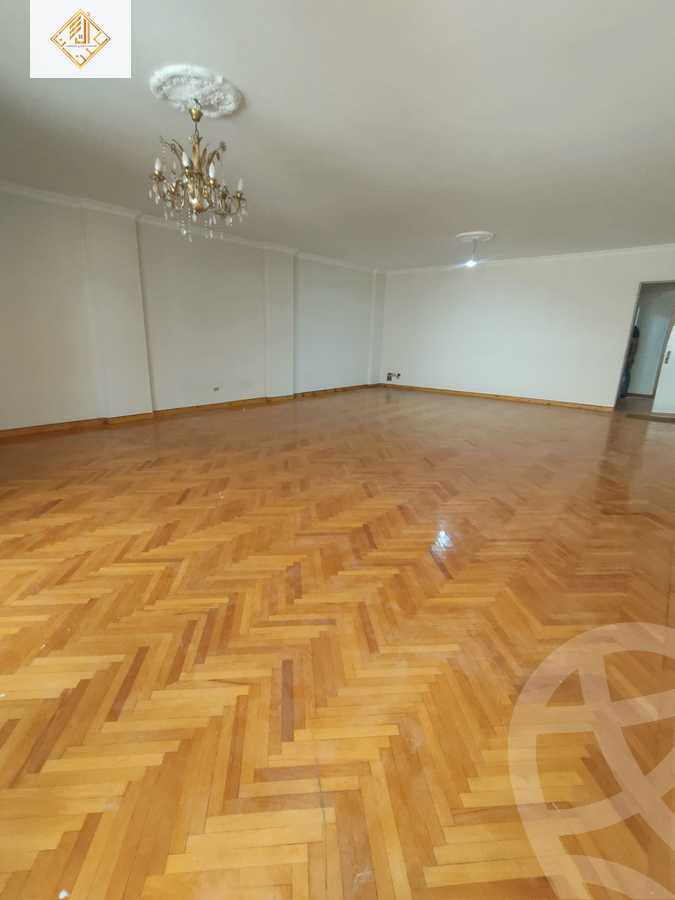 https://aqarmap.com.eg/en/listing/6118489-for-sale-cairo-el-mohandesen-abd-el-moneam-riad-st