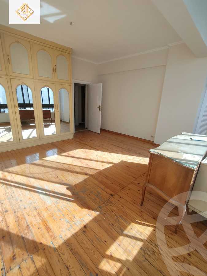 https://aqarmap.com.eg/en/listing/6118489-for-sale-cairo-el-mohandesen-abd-el-moneam-riad-st