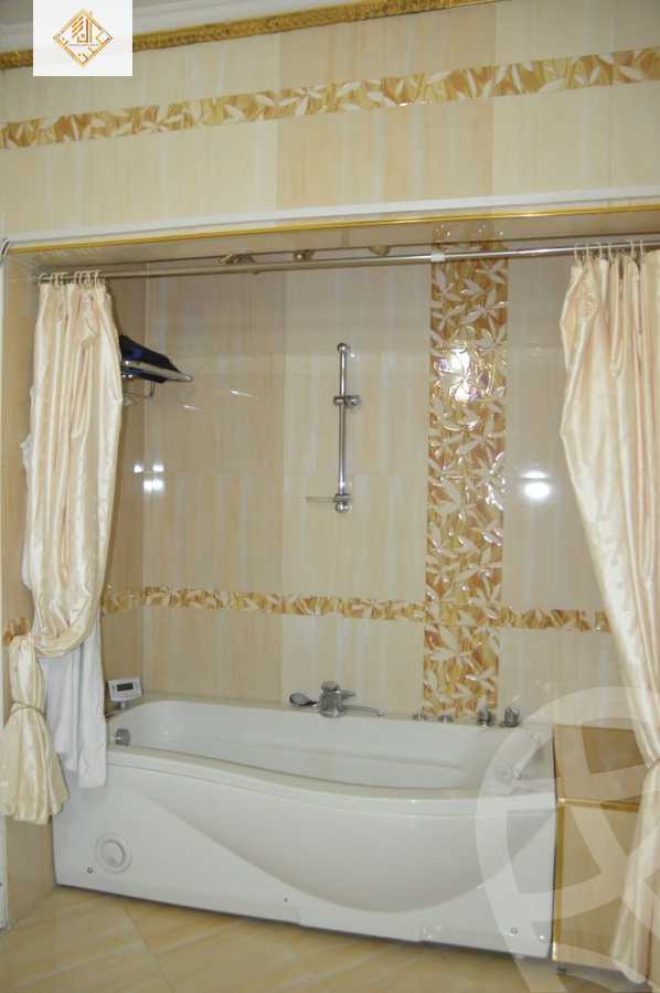 https://aqarmap.com.eg/en/listing/6152105-for-sale-cairo-el-mohandesen-shareaa-ahmed-orabi