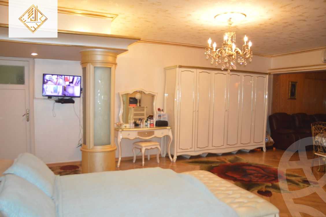 https://aqarmap.com.eg/en/listing/6152105-for-sale-cairo-el-mohandesen-shareaa-ahmed-orabi