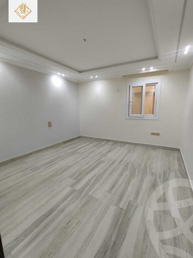 https://aqarmap.com.eg/en/listing/6154508-for-sale-cairo-dokki-mohey-el-din-abo-el-ezz