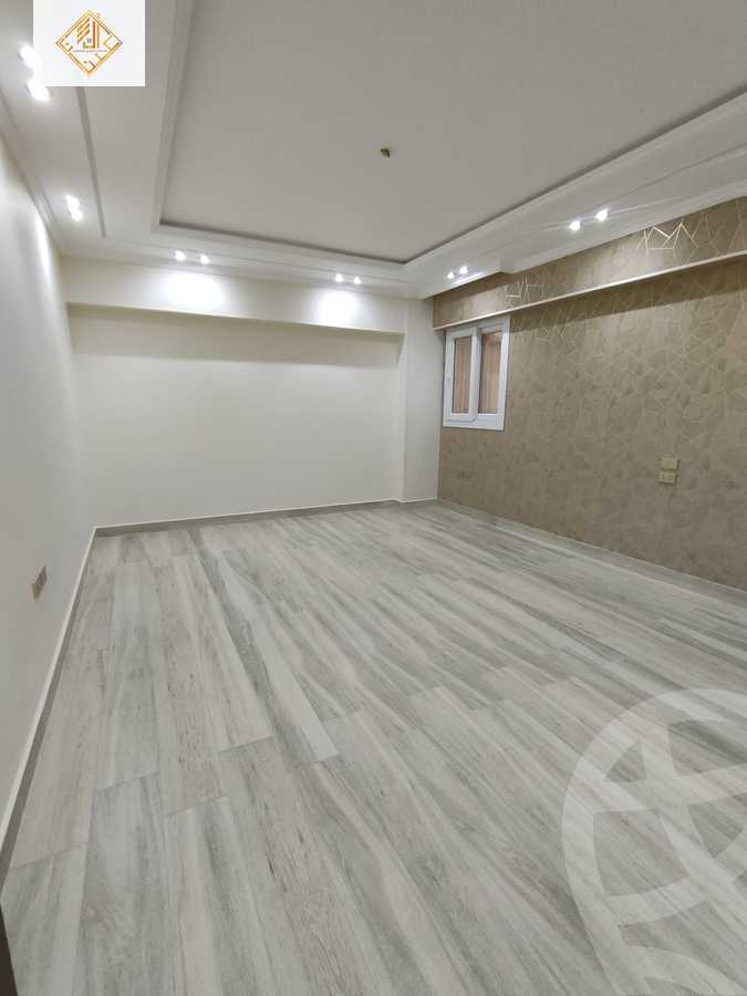 https://aqarmap.com.eg/en/listing/6154508-for-sale-cairo-dokki-mohey-el-din-abo-el-ezz
