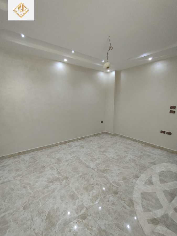 https://aqarmap.com.eg/en/listing/6154635-for-sale-cairo-dokki-mohey-el-din-abo-el-ezz