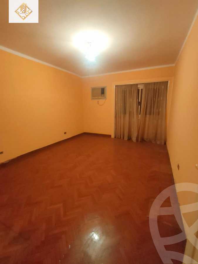 https://aqarmap.com.eg/en/listing/6238860-for-sale-cairo-el-mohandesen-abd-el-moneam-riad-st