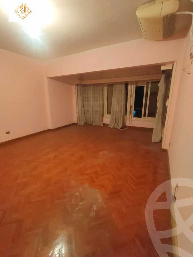 https://aqarmap.com.eg/en/listing/6238860-for-sale-cairo-el-mohandesen-abd-el-moneam-riad-st