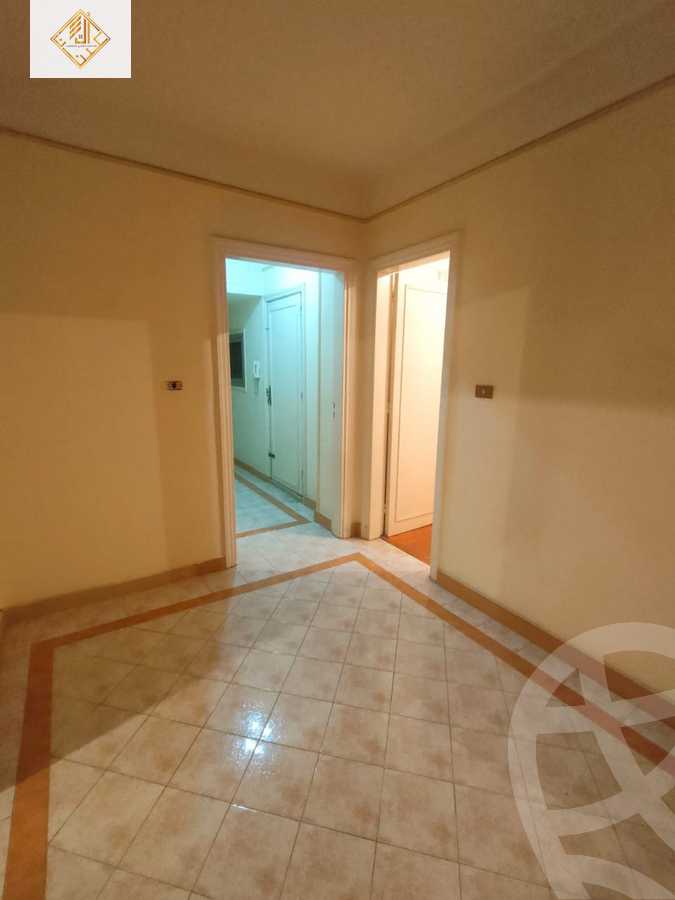 https://aqarmap.com.eg/en/listing/6238860-for-sale-cairo-el-mohandesen-abd-el-moneam-riad-st