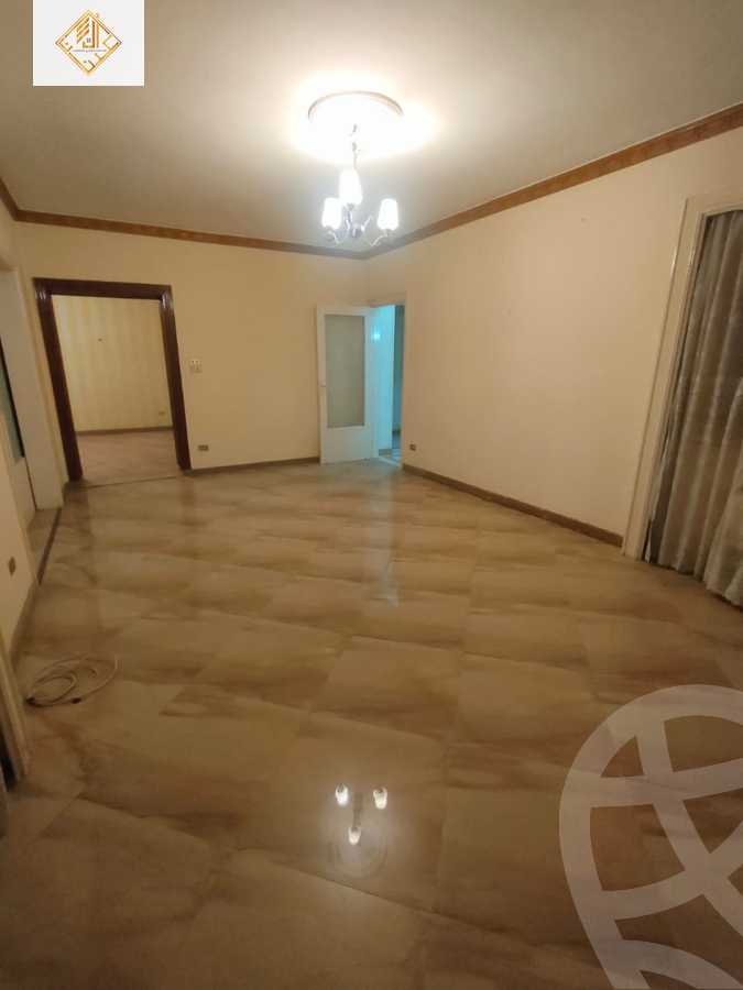 https://aqarmap.com.eg/en/listing/6238860-for-sale-cairo-el-mohandesen-abd-el-moneam-riad-st