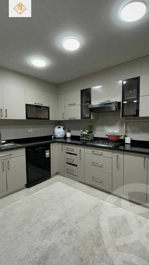 https://aqarmap.com.eg/ar/listing/6241732-for-sale-cairo-el-mohandesen-lebnan-square