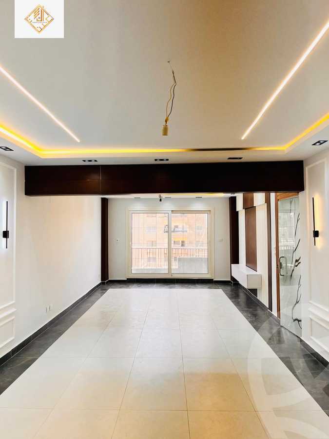 https://aqarmap.com.eg/ar/listing/6277065-for-sale-cairo-el-mohandesen-cairo-el-mohandesen-cairo-el-mohandesen-khr-8
