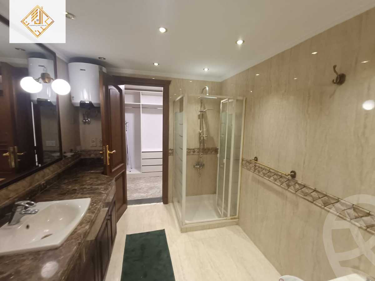 https://aqarmap.com.eg/en/listing/6282791-for-sale-cairo-el-mohandesen-lebnan-square