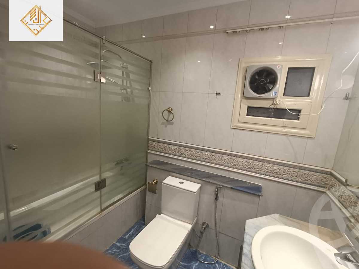 https://aqarmap.com.eg/en/listing/6283000-for-sale-cairo-el-mohandesen-lebnan-square