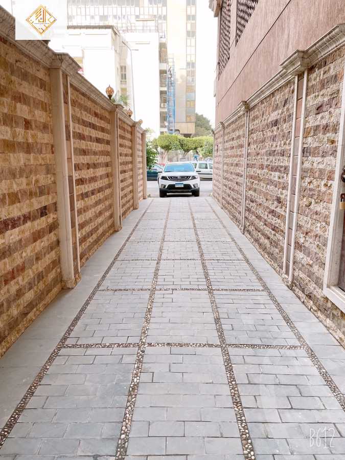 https://aqarmap.com.eg/ar/listing/6328317-for-sale-cairo-el-mohandesen-shr-jm-ldwl-l-rby