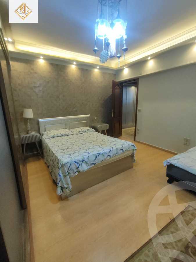 https://aqarmap.com.eg/en/listing/6418597-for-sale-cairo-el-mohandesen-shareaa-shehab
