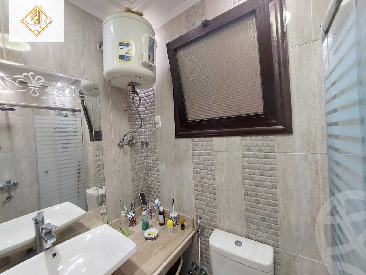 https://aqarmap.com.eg/en/listing/6498786-for-sale-cairo-el-mohandesen-shareaa-ahmed-orabi