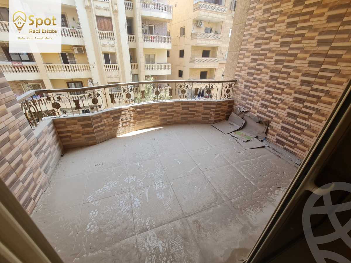 https://aqarmap.com.eg/ar/listing/4245353-for-sale-cairo-cairo-hdyq-lhrm-lmntq-w