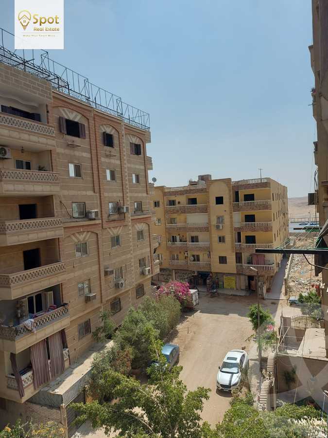 https://aqarmap.com.eg/ar/listing/4245353-for-sale-cairo-cairo-hdyq-lhrm-lmntq-w