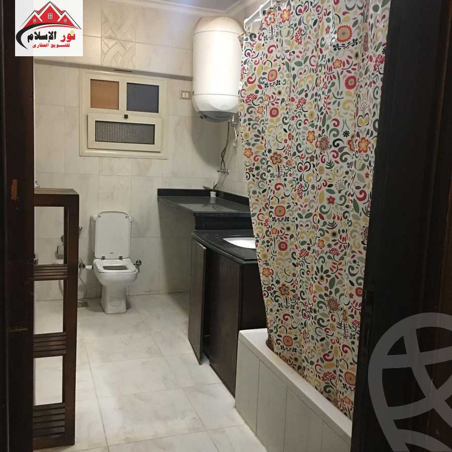 https://aqarmap.com.eg/ar/listing/4723502-for-rent-cairo-el-haram-shareaa-khatem-el-morsalen