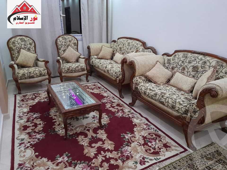 https://aqarmap.com.eg/ar/listing/4909310-for-rent-cairo-el-haram-kyrw-mwl