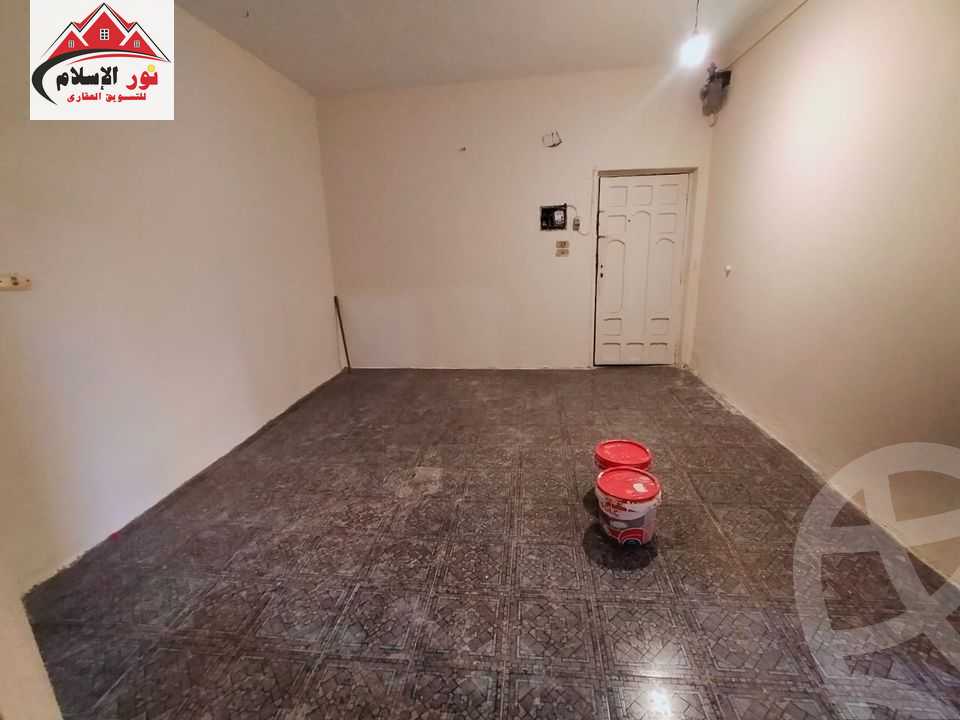 https://aqarmap.com.eg/ar/listing/4997607-for-rent-cairo-el-haram-kyrw-mwl