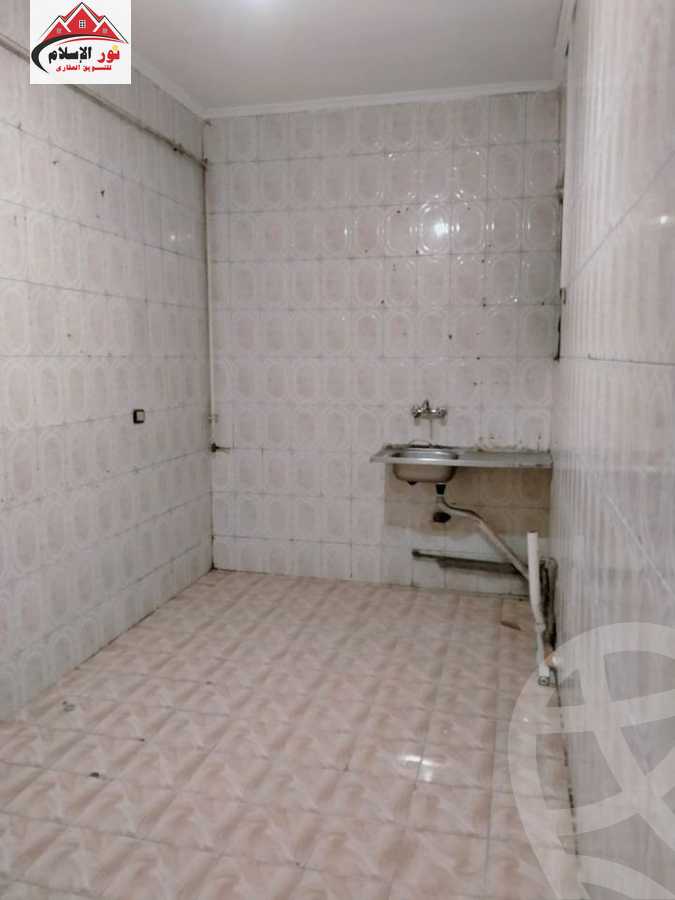 https://aqarmap.com.eg/ar/listing/5032362-for-rent-cairo-el-haram-kyrw-mwl