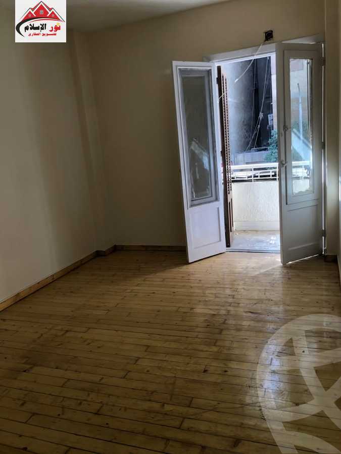 https://aqarmap.com.eg/en/listing/5391134-for-rent-cairo-el-haram-shareaa-el-haram