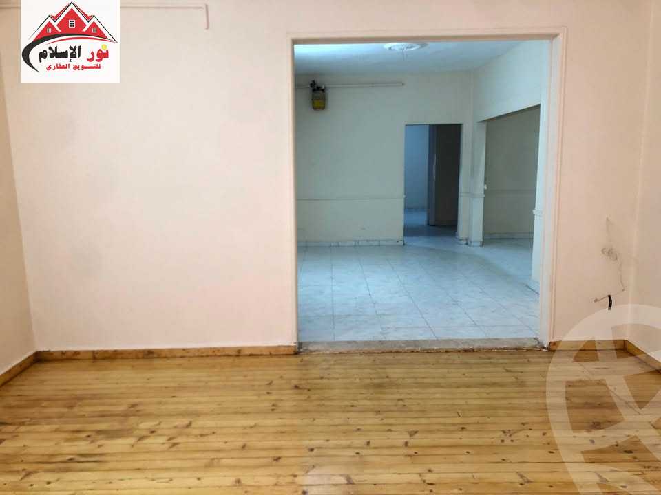 https://aqarmap.com.eg/en/listing/5391134-for-rent-cairo-el-haram-shareaa-el-haram