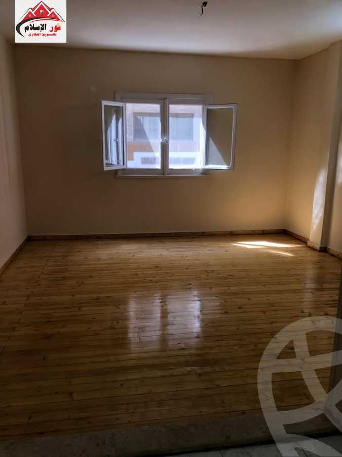 https://aqarmap.com.eg/en/listing/5391134-for-rent-cairo-el-haram-shareaa-el-haram