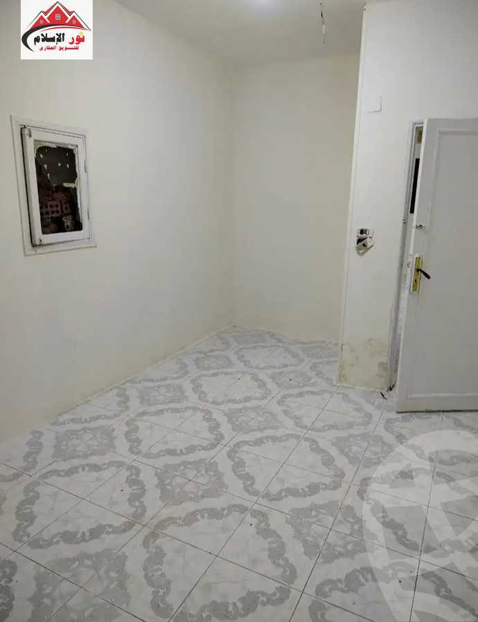 https://aqarmap.com.eg/en/listing/5395355-for-rent-cairo-el-haram-kyrw-mwl