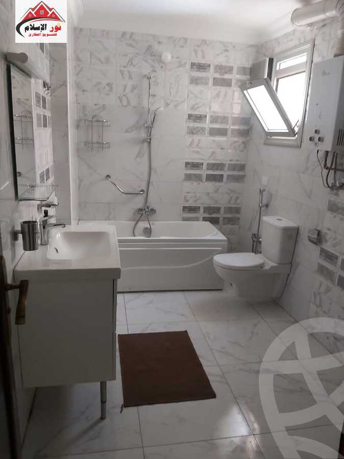 https://aqarmap.com.eg/en/listing/5590186-for-rent-cairo-el-haram-shareaa-el-haram