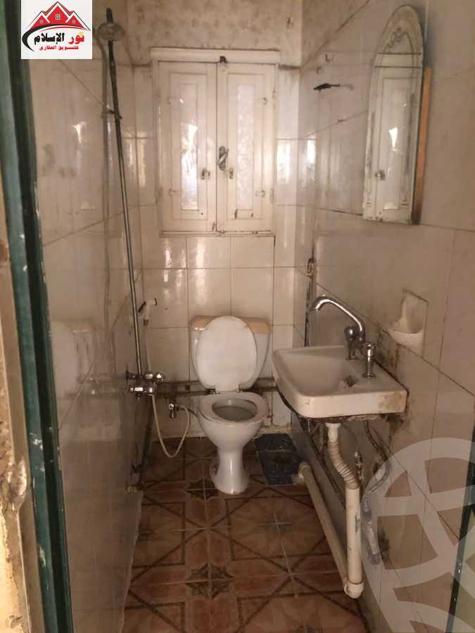 https://aqarmap.com.eg/en/listing/5707305-for-rent-cairo-el-haram-shareaa-khatem-el-morsalen