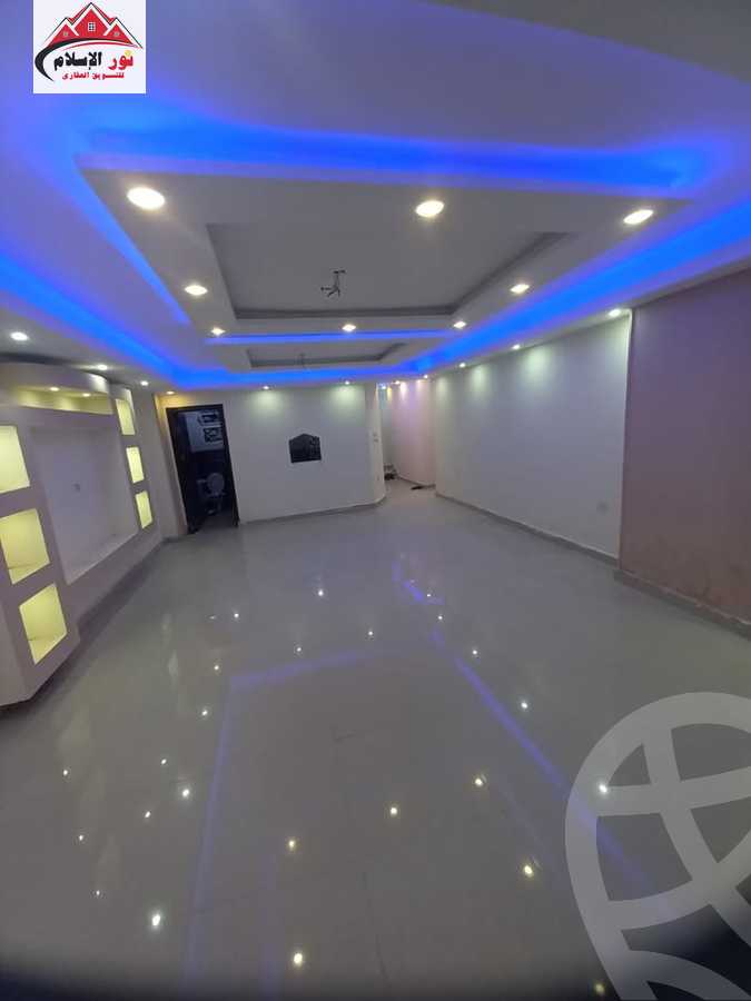 https://aqarmap.com.eg/en/listing/5756971-for-rent-cairo-el-haram-shareaa-khatem-el-morsalen