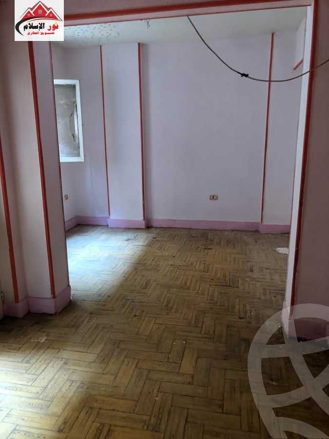 https://aqarmap.com.eg/en/listing/5836904-for-rent-cairo-el-haram-kyrw-mwl