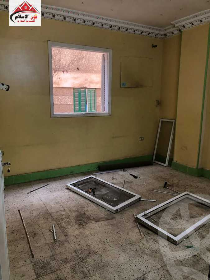 https://aqarmap.com.eg/en/listing/5836904-for-rent-cairo-el-haram-kyrw-mwl