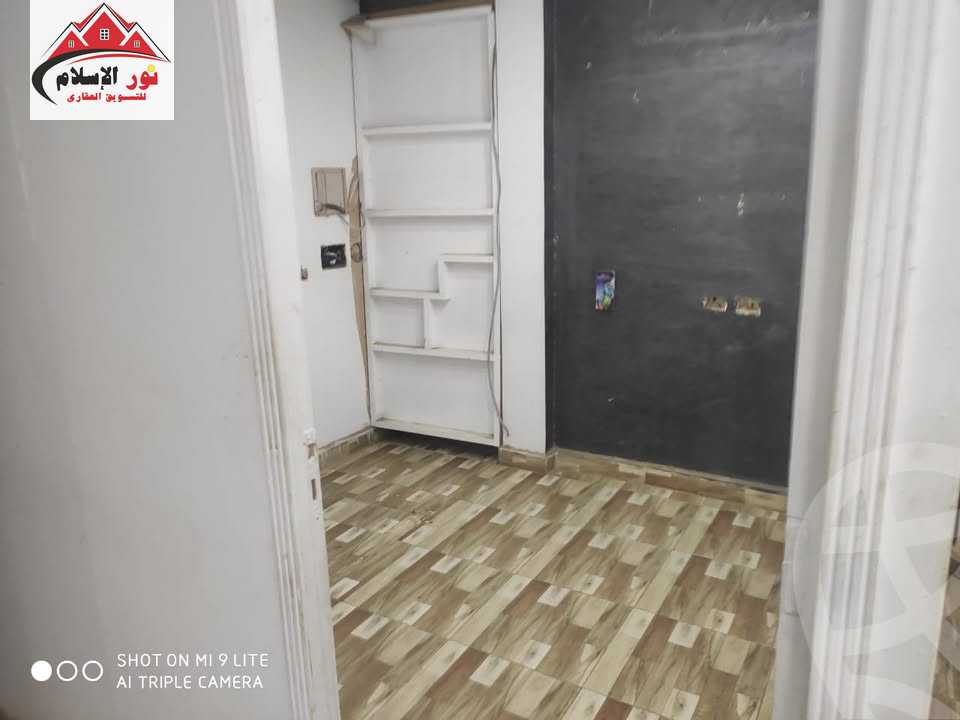 https://aqarmap.com.eg/en/listing/5836949-for-rent-cairo-el-haram-shareaa-khatem-el-morsalen