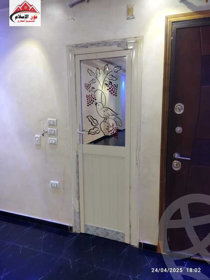 https://aqarmap.com.eg/en/listing/5873579-for-rent-cairo-el-haram-shareaa-khatem-el-morsalen