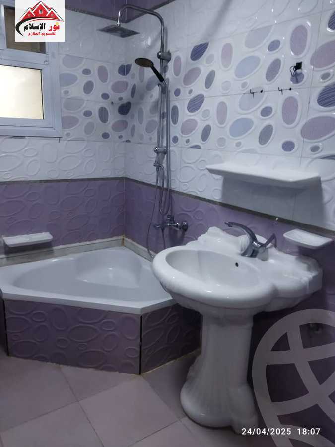 https://aqarmap.com.eg/en/listing/5877538-for-rent-cairo-el-haram-shareaa-khatem-el-morsalen