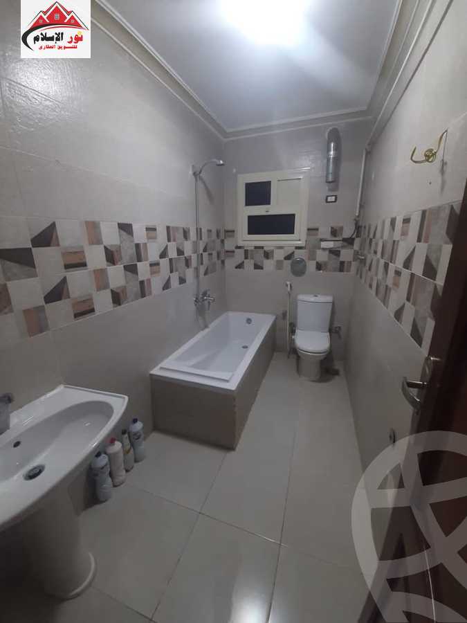 https://aqarmap.com.eg/en/listing/5886001-for-rent-cairo-el-haram-shareaa-khatem-el-morsalen
