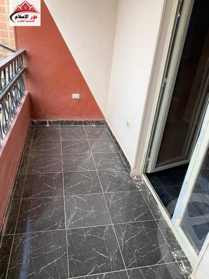 https://aqarmap.com.eg/en/listing/5886016-for-rent-cairo-el-haram-shareaa-khatem-el-morsalen