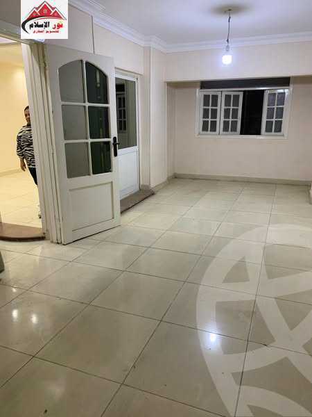 https://aqarmap.com.eg/en/listing/5898588-for-rent-cairo-el-haram-shareaa-khatem-el-morsalen