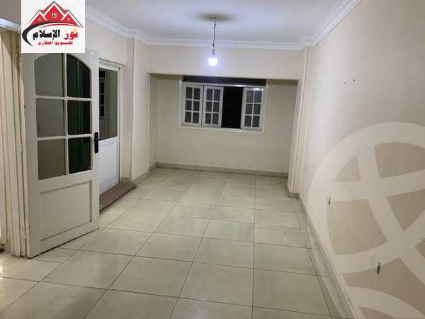 https://aqarmap.com.eg/en/listing/5898588-for-rent-cairo-el-haram-shareaa-khatem-el-morsalen