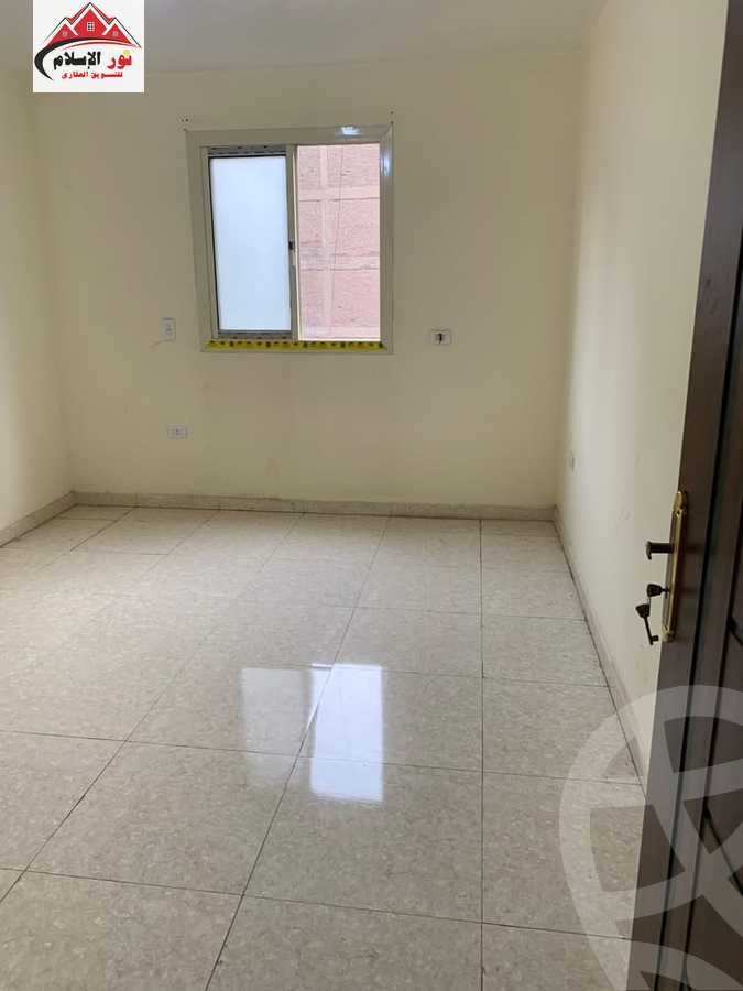 https://aqarmap.com.eg/en/listing/5936118-for-rent-cairo-el-haram-shareaa-el-haram