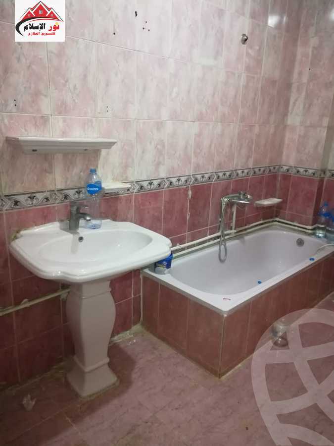 https://aqarmap.com.eg/en/listing/5964945-for-rent-cairo-el-haram-shareaa-khatem-el-morsalen
